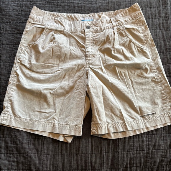 COLUMBIA SHORTS 6in Size‎ 10 - Picture 1 of 5